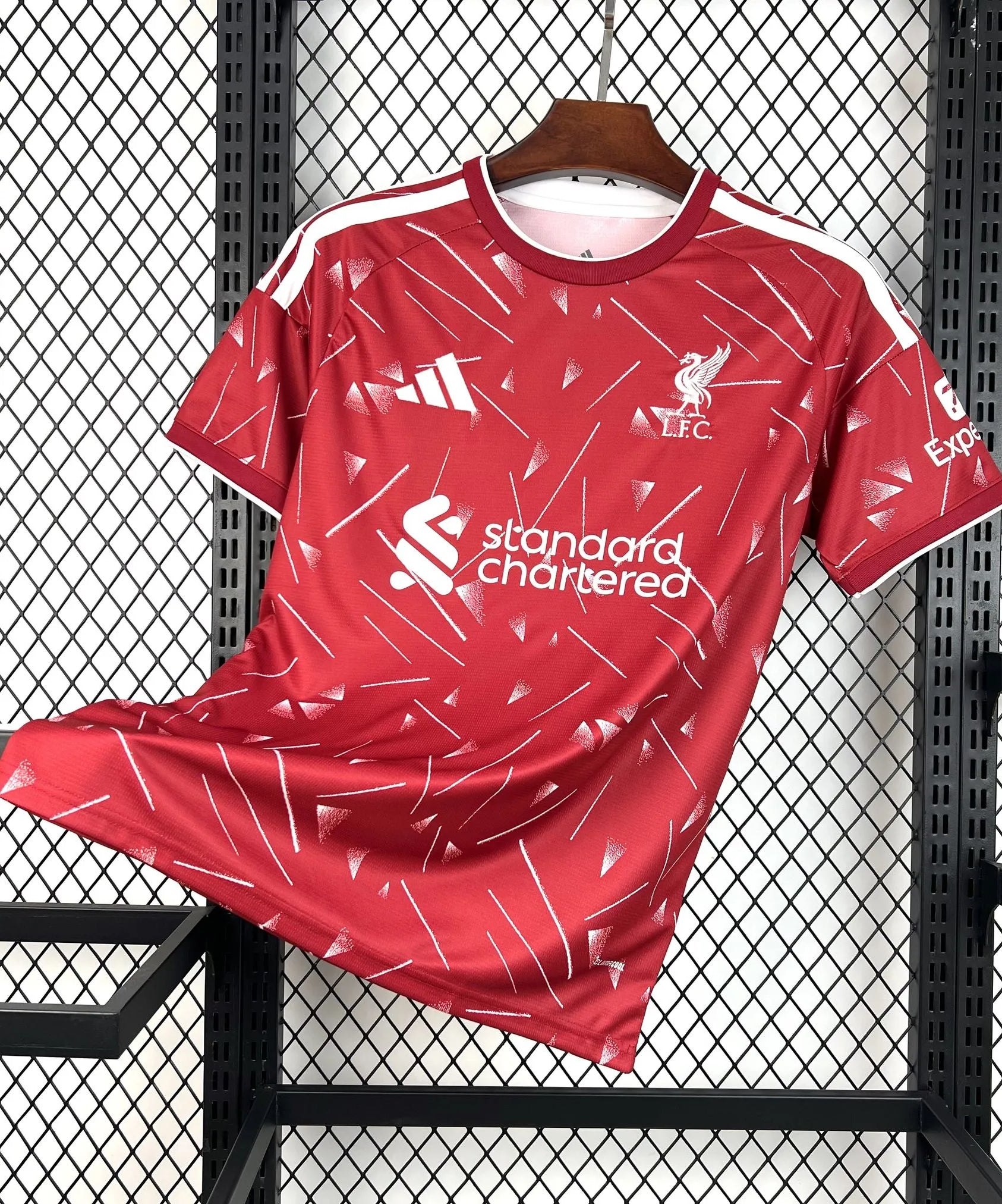 2026/2027 Liverpool Home Soccer Jersey 1:1 Thai Quality