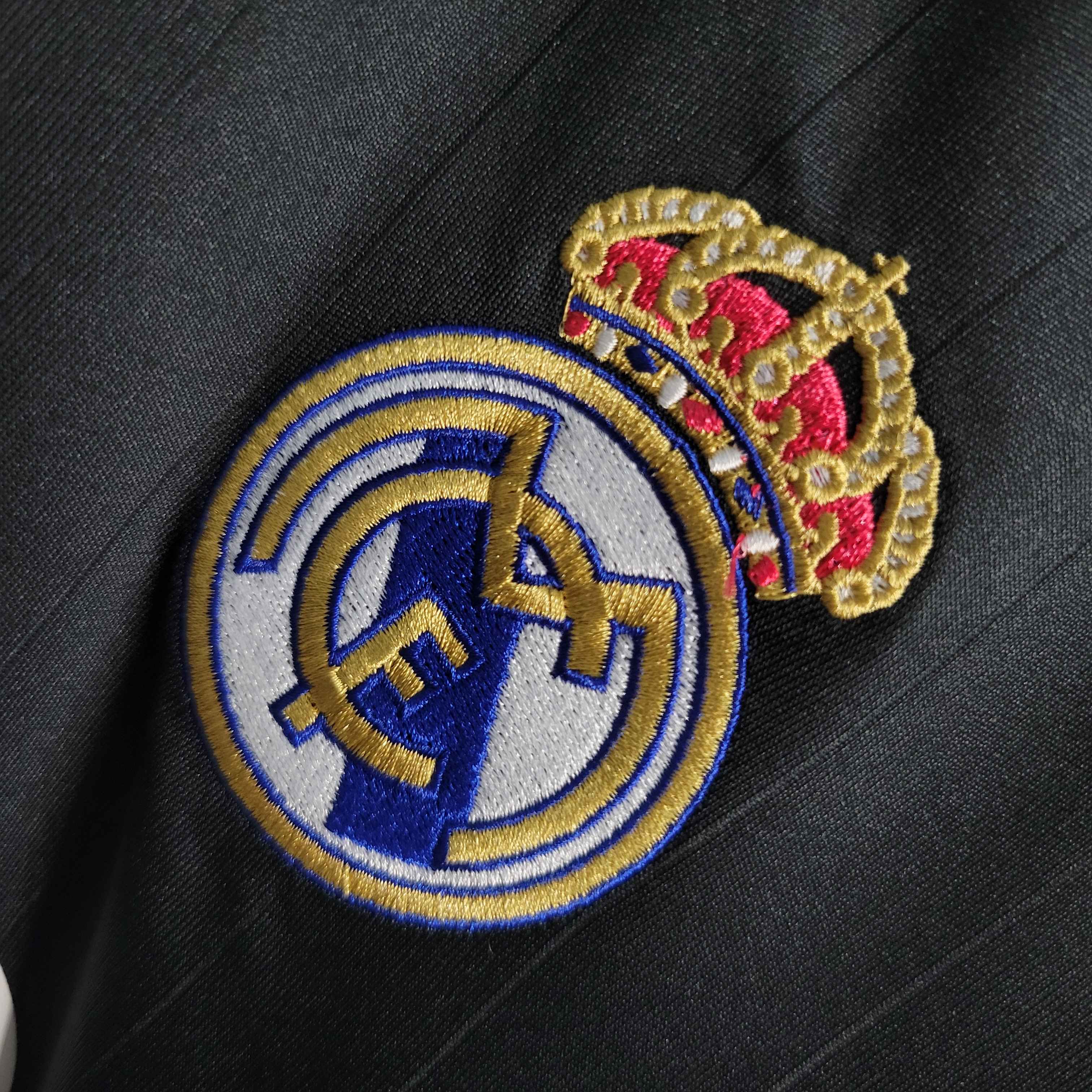 Real Madrid 06-07  Black Retro
