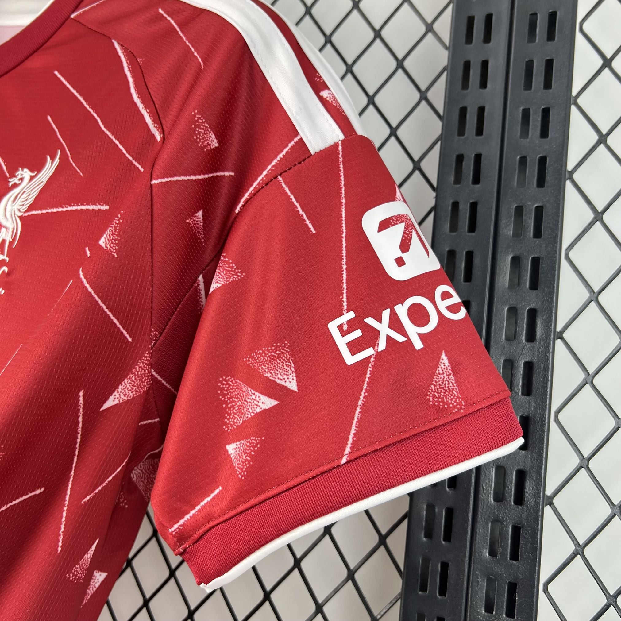 2026/2027 Liverpool Home Soccer Jersey 1:1 Thai Quality