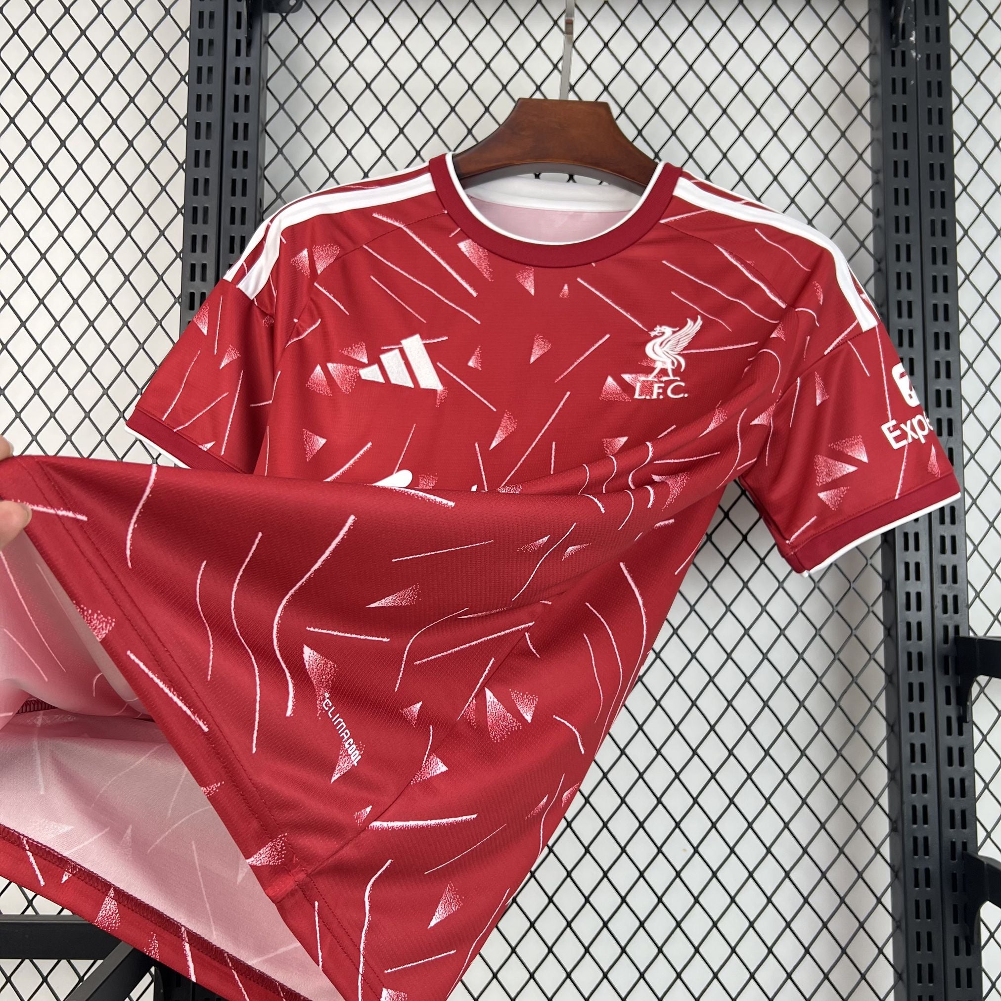 2026/2027 Liverpool Home Soccer Jersey 1:1 Thai Quality