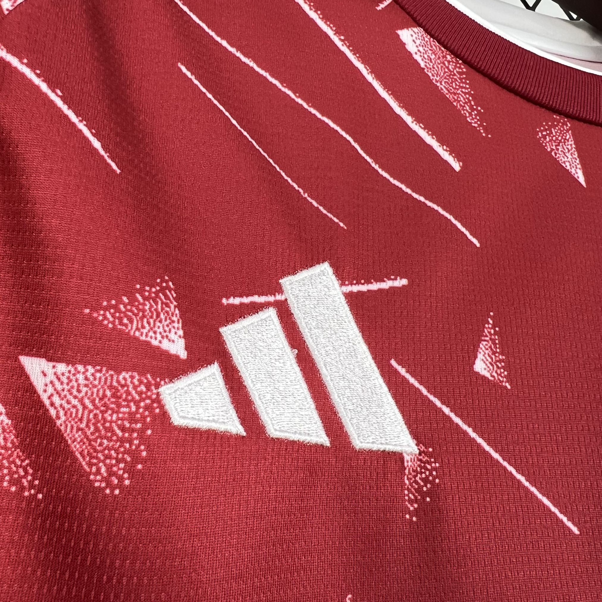 2026/2027 Liverpool Home Soccer Jersey 1:1 Thai Quality