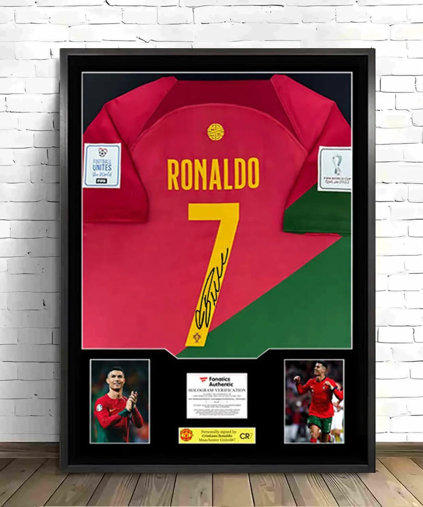 Ronaldo Portugal Gerahmtes Signiertes Trikot