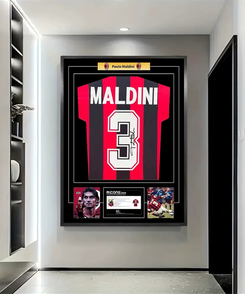 Jersey Firmado enmarcado Maldini AC Milan