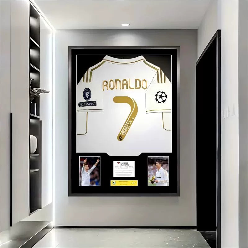 Ronaldo Real Madrid Gerahmtes Signiertes Trikot