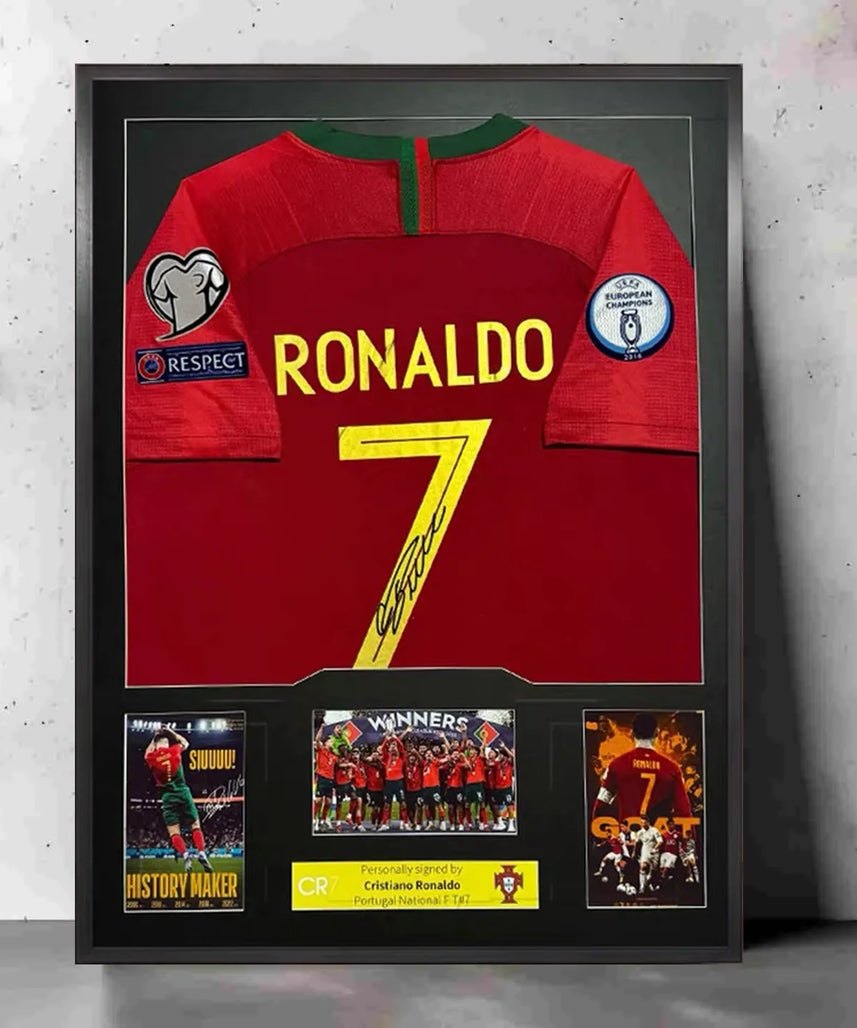 Ronaldo Portugal Gerahmtes Signiertes Trikot
