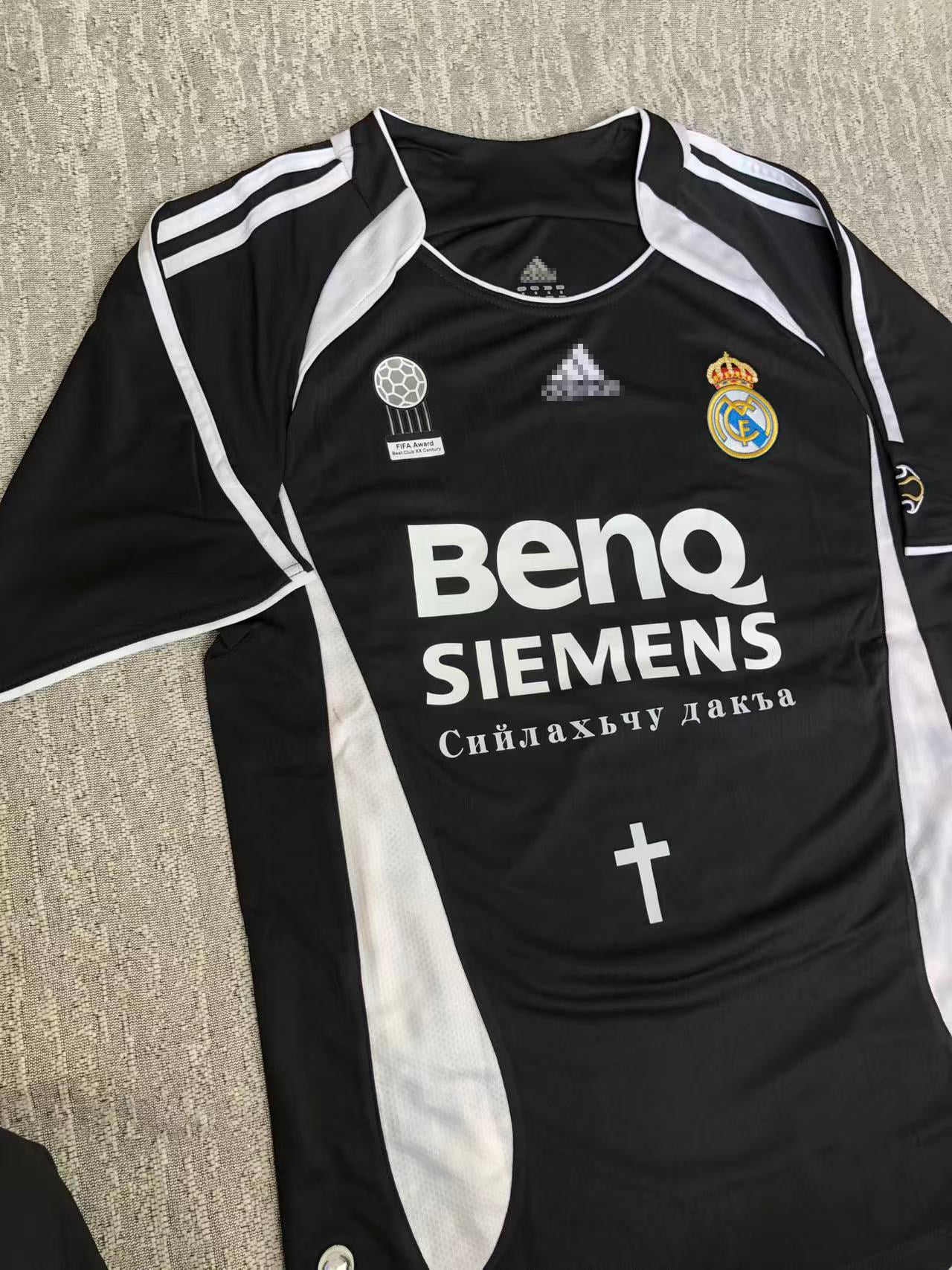 Real Madrid 06/07 Away Retro Jersey — Saint Relics Patchwork (Short Sleeve)