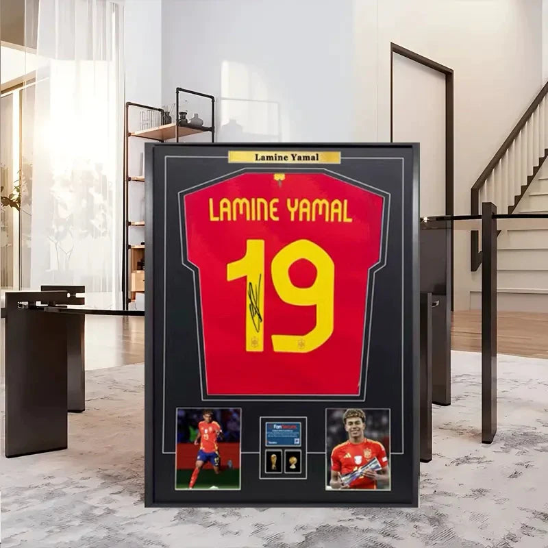 Lamine Yamal 19 Spanien Signiertes Gerahmtes Trikot