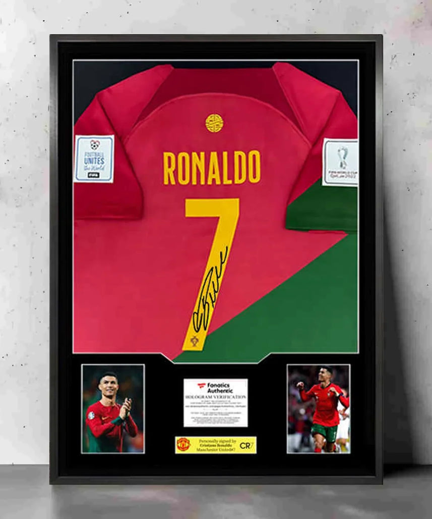 Ronaldo Portugal Gerahmtes Signiertes Trikot