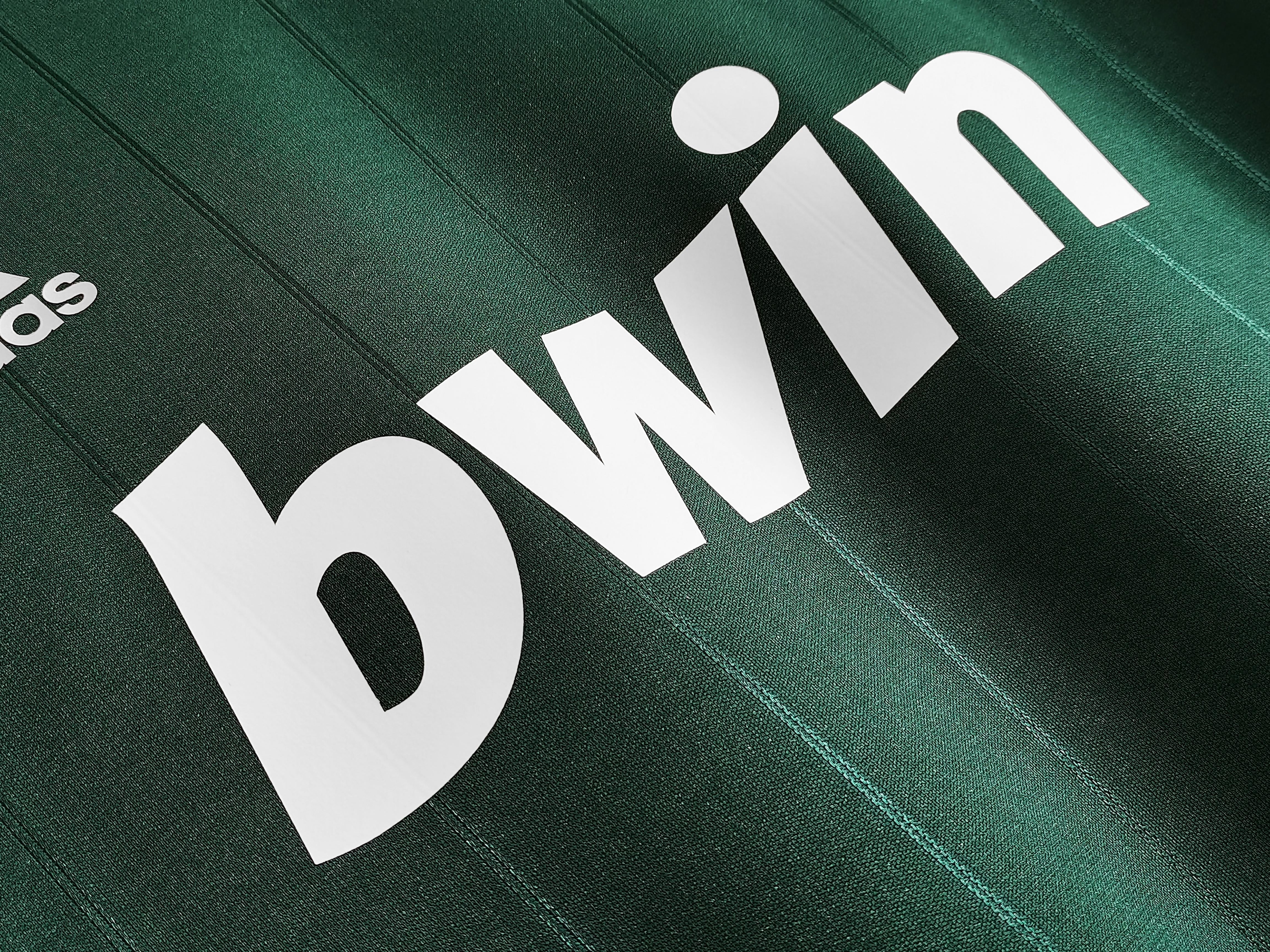 Real Madrid 2012-2013 Long Sleeve Third Kit Retro